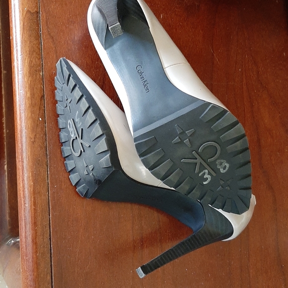 Calvin Klein Classy & Comfy Pump Heels - Picture 2 of 3